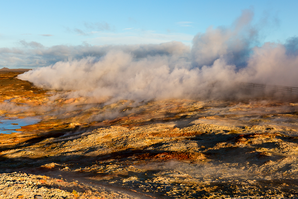 6D_14139_1024.jpg - Geothermalfeld Gunnuhver, Island