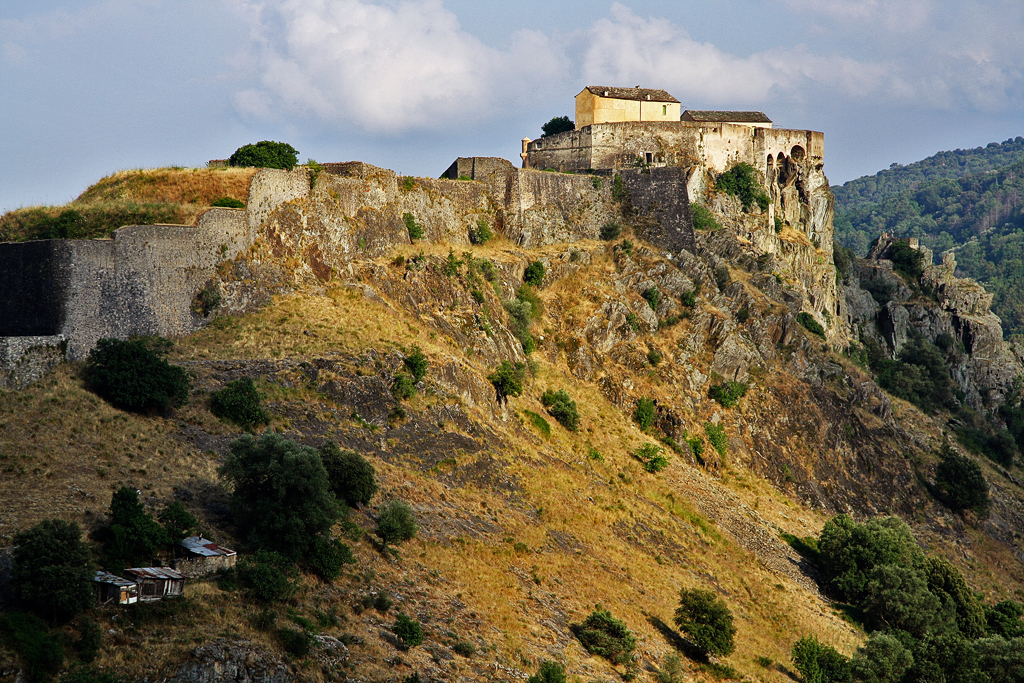 IMG_00765_1000D_V2_1024.jpg - Die Zitadelle von Corte, Korsika