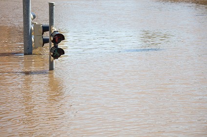 5DII_8008_800 Ampelregelung - Eindrücke während der Arbeit im Katastrophenschutz, Hochwasser 2013